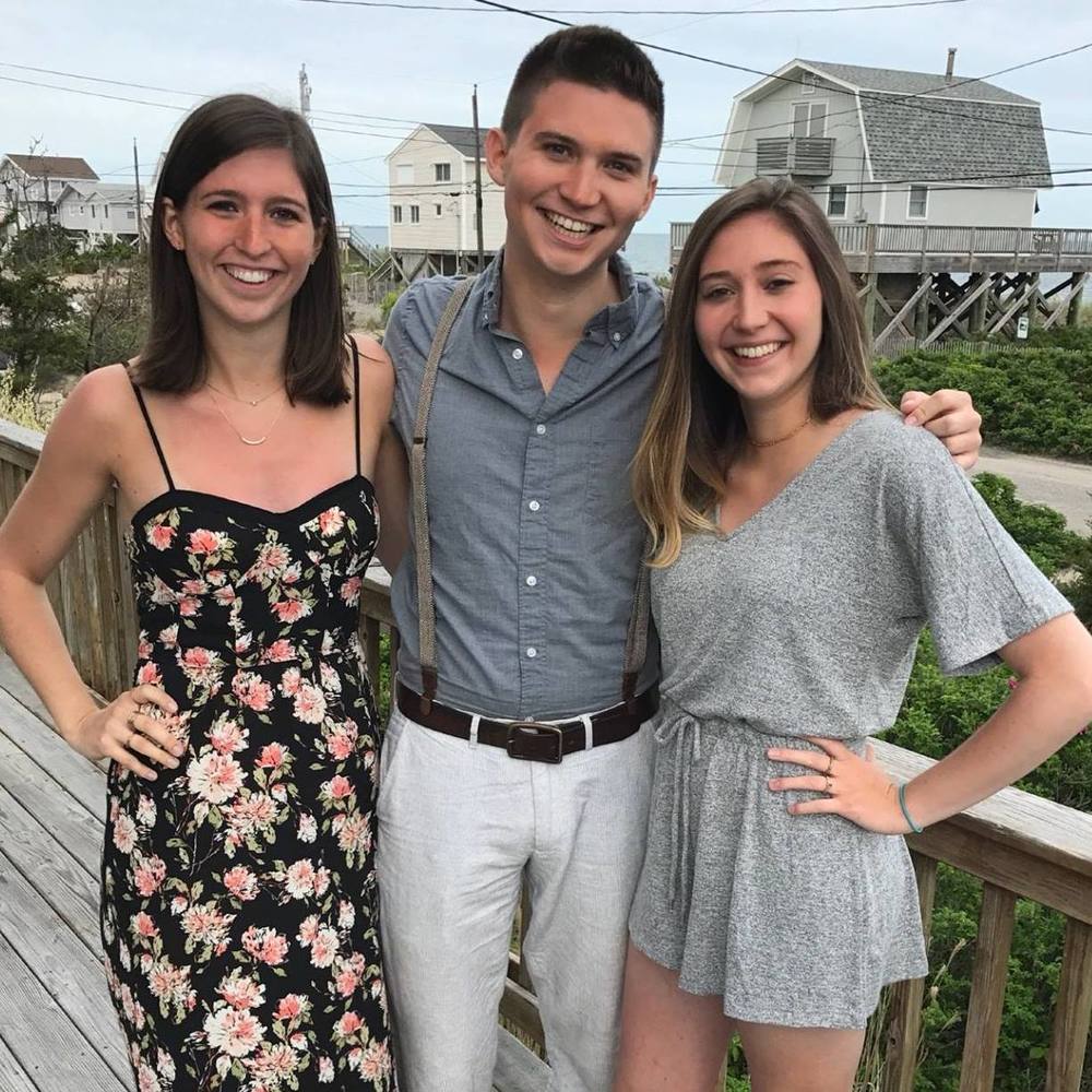 Meet your Posher, Linda